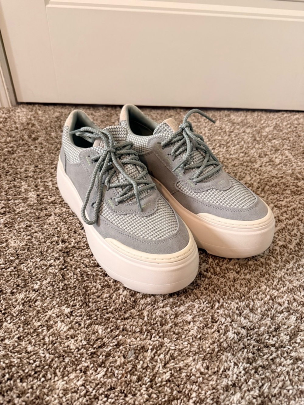 UGG Marin Lace Up Sneakers